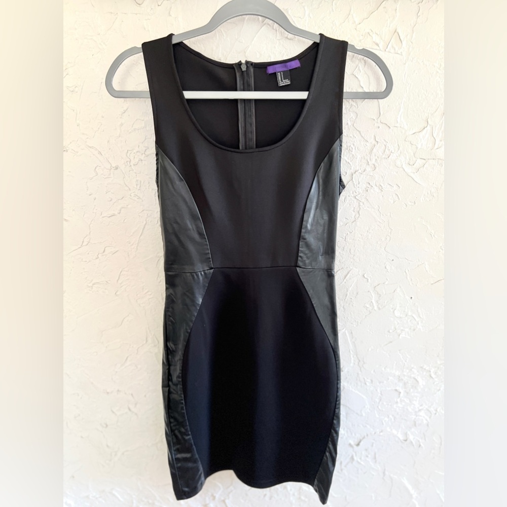 Forever 21 black dress